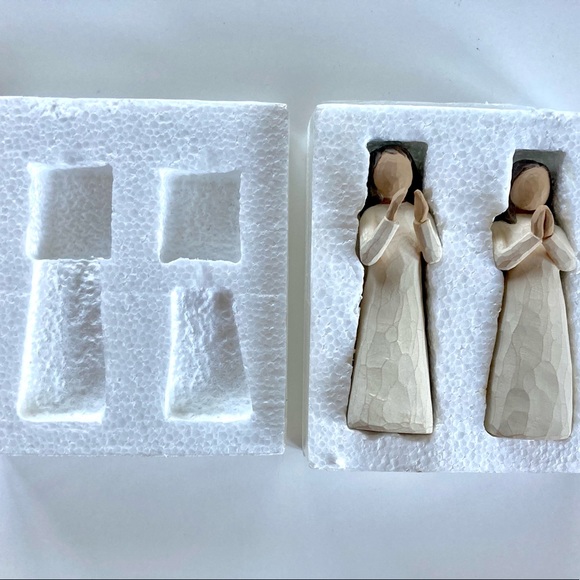 👧Willow Tree Sisters by Heart Figurines - Picture 2 of 10